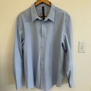 Men's LULULEMON Light Blue Dress Shirt - Classic Long Sleeve